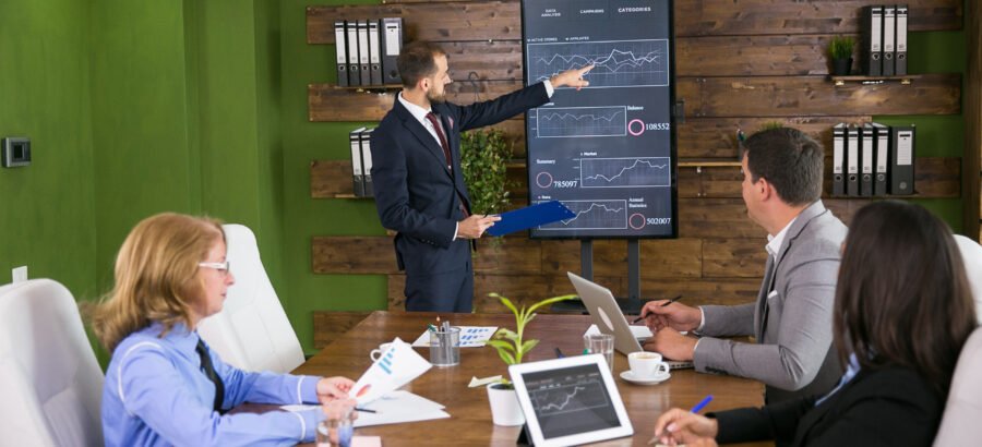 How SMBs And Midsize Companies Are Managing Their Businesses In Crisis